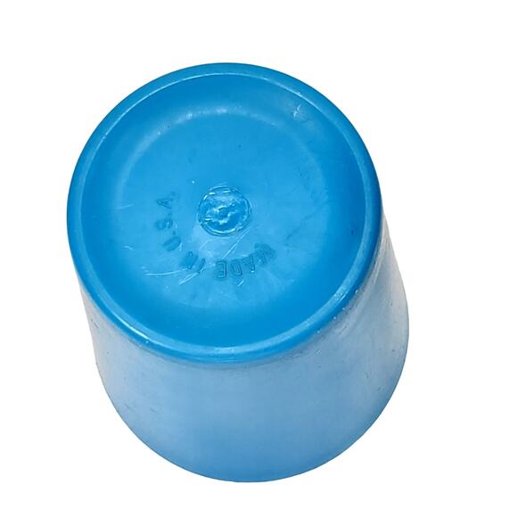 Vintage Child's Blue Plastic Sippy Cup with White Lid Plain 5" Rare Made in USA - Picture 6 of 8